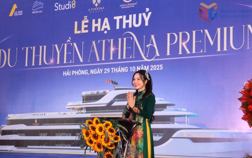 Lãnh đạo Athena Group phát biểu về định hướng phát triển của du thuyền trong thời gian tới. 