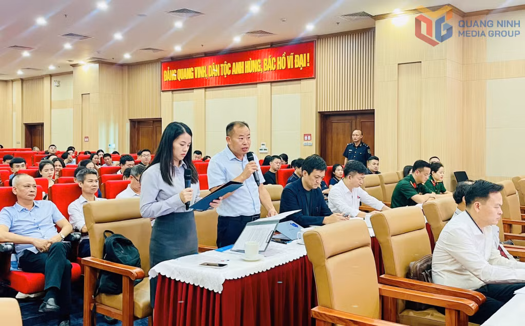 Đại diện Công ty TNHH Kỹ thuật Điện tử Tony Việt Nam phát biểu ý kiến tại hội nghị.