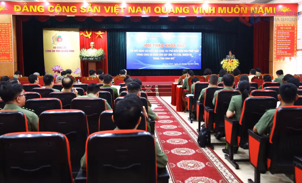 Quang cảnh hội thảo.