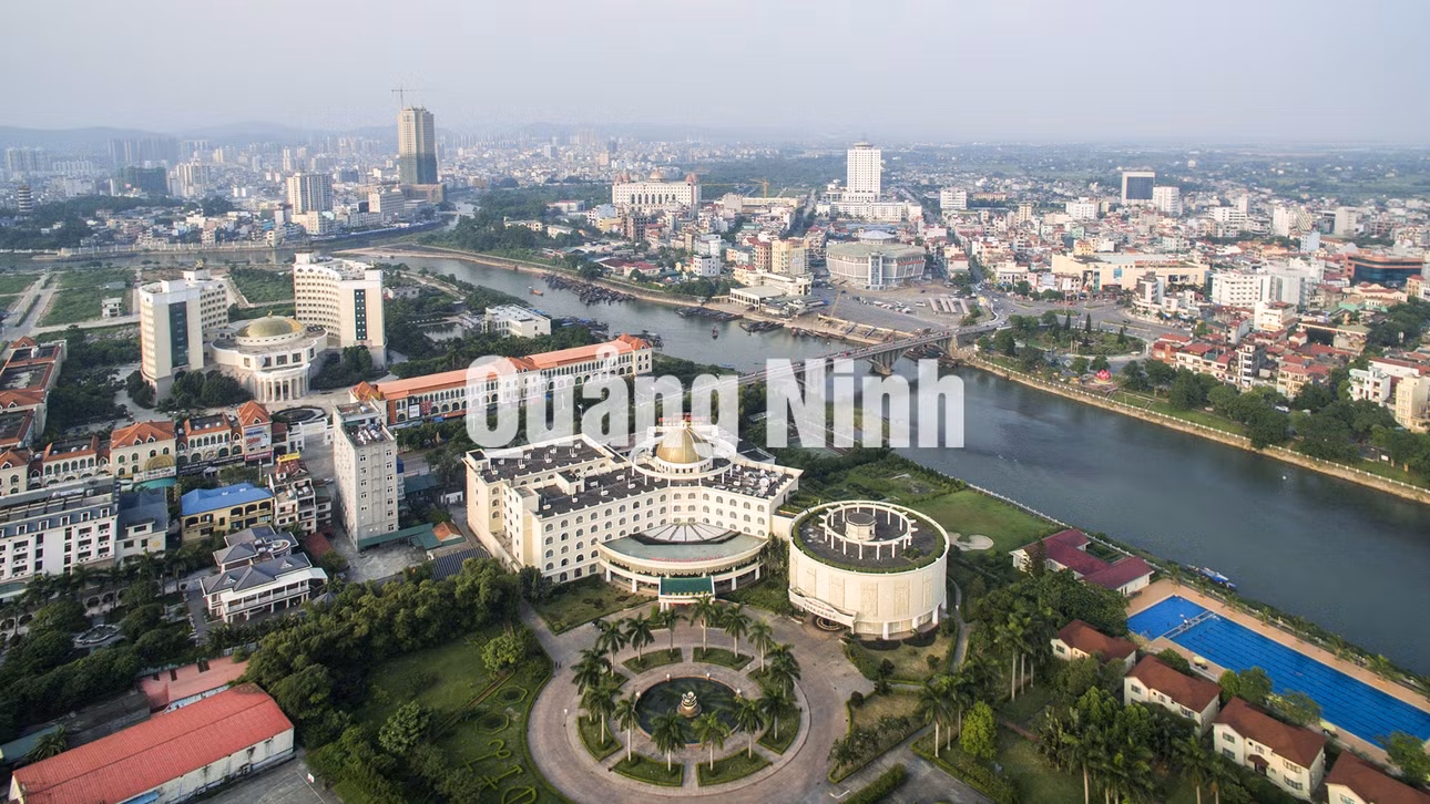 TP Móng Cái (9-2019). Ảnh: Khánh Giang