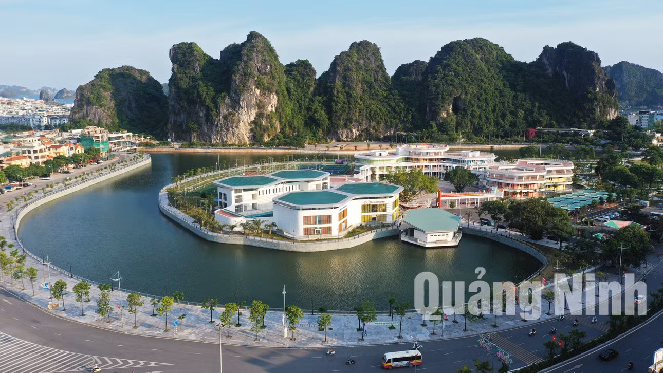 Toàn cảnh Cung Văn hóa Thanh thiếu nhi Quảng Ninh (8-2020). Ảnh: Đỗ Phương
