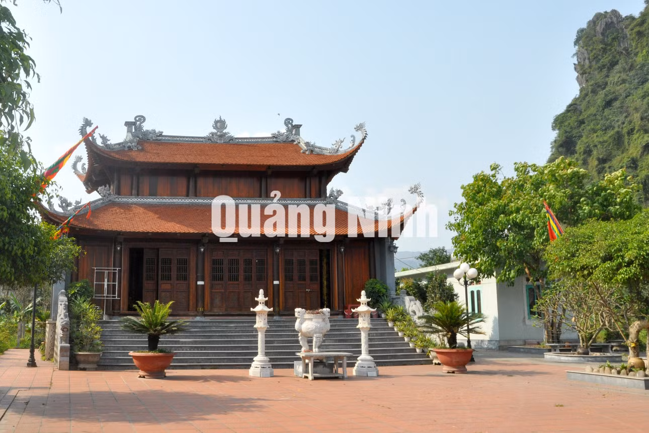 Đền Vũng Đục. Ảnh: Cẩm Thu