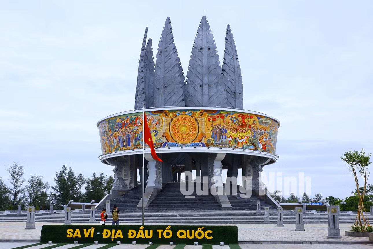Sa Vĩ (7-2016). Ảnh: Hùng Sơn