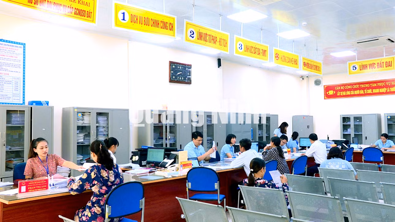 Trung tâm Hành chính công TX Đông Triều (9-2020). Ảnh: Nguyễn Hoa