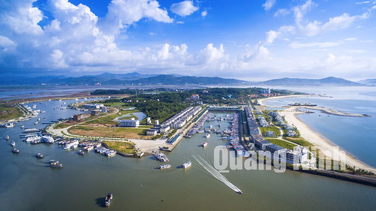 Bến tầu du lịch (7-2019). Ảnh: Đỗ Phương
