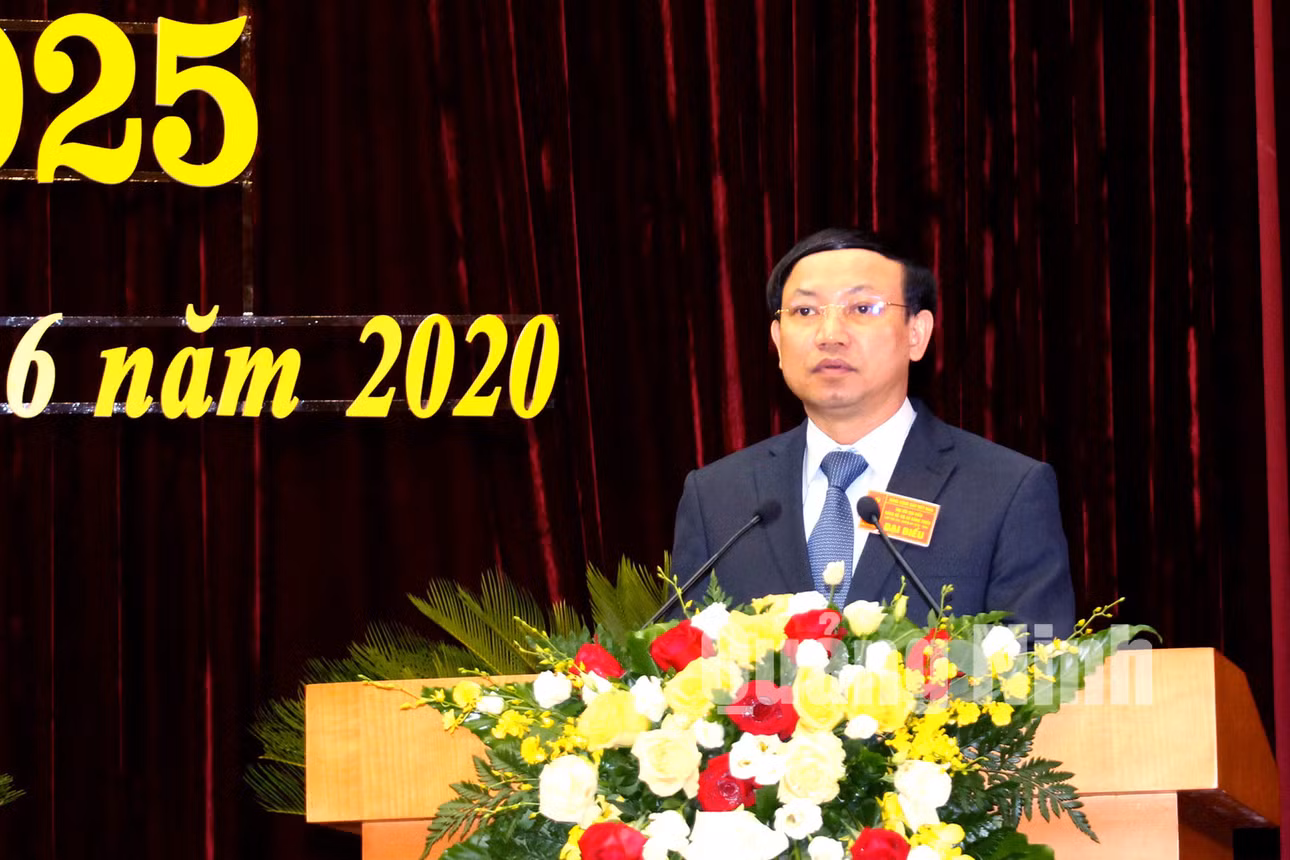 Đồng chí Nguyễn Xuân Ký, Bí thư Tỉnh ủy, Chủ tịch HĐND tỉnh, phát biểu chỉ đạo tại đại hội (7-2020). Ảnh: Thu Chung