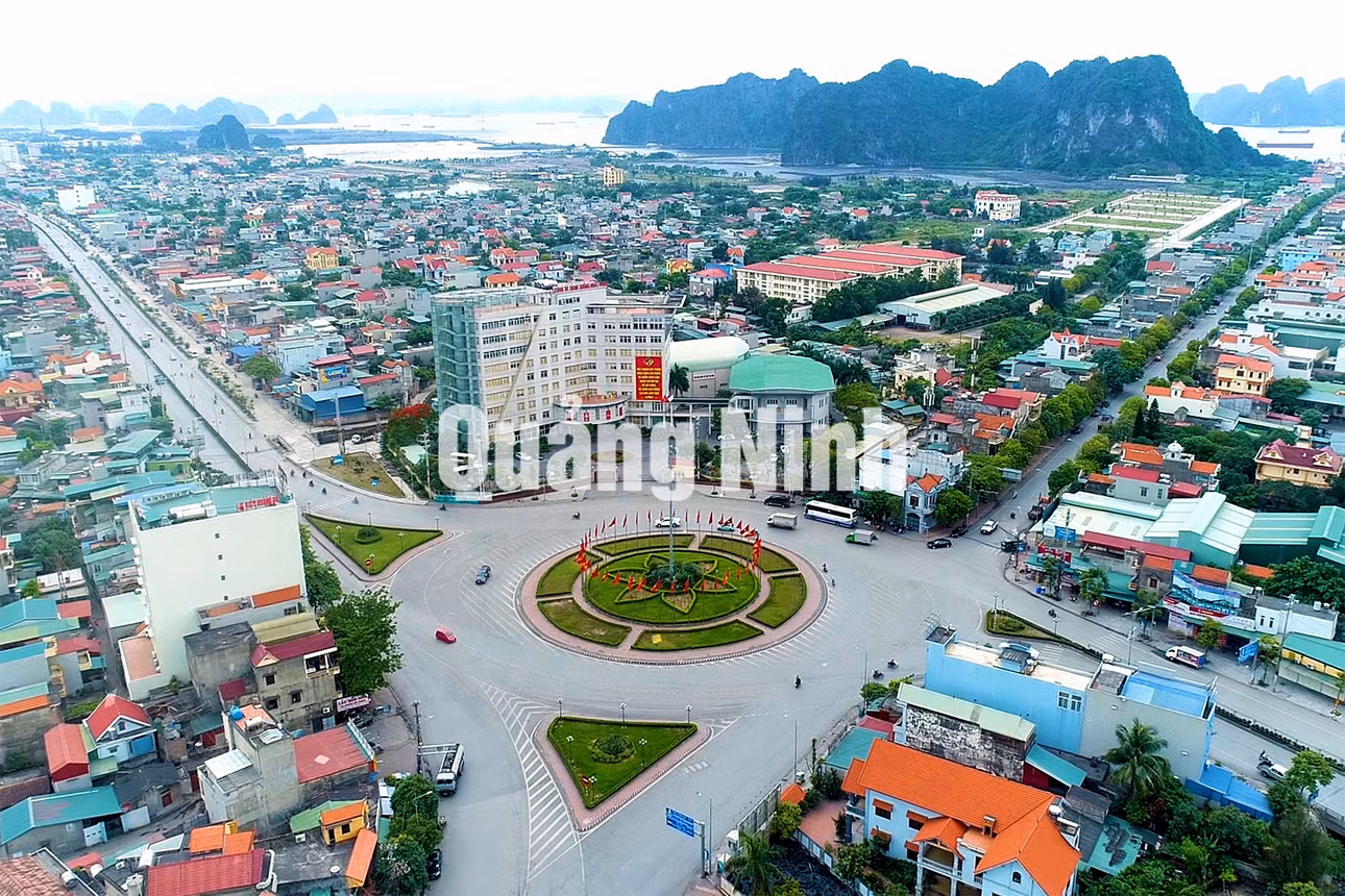 Một góc đô thị TP Cẩm Phả. Ảnh: Trung tâm TT-VH Cẩm Phả