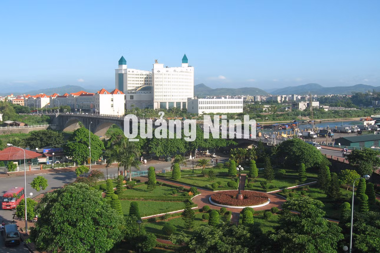 Cầu Ka Long. Ảnh: Khánh Giang
