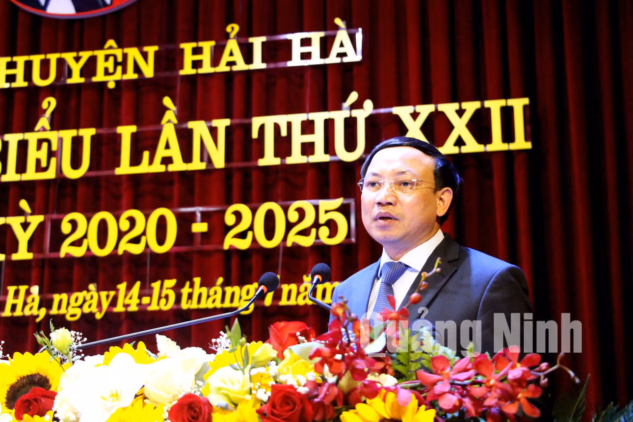 Đồng chí Nguyễn Xuân Ký, Bí thư Tỉnh ủy, Chủ tịch HĐND tỉnh, phát biểu chỉ đạo tại đại hội (7-2020). Ảnh: Thu Chung