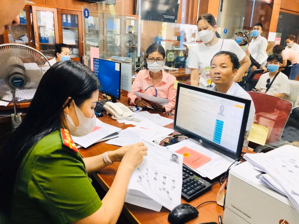 Công an TP Hạ Long