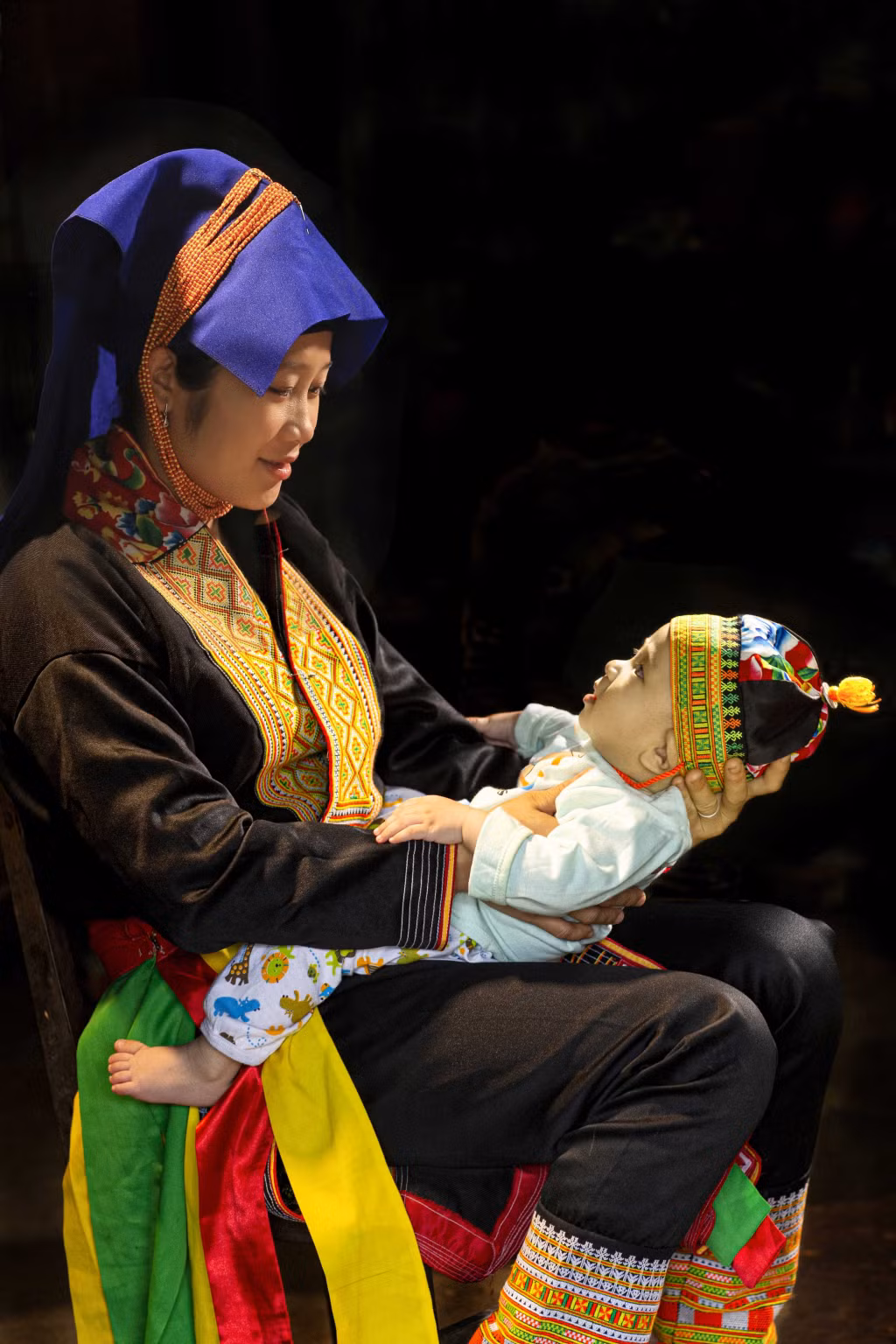 Niềm hạnh phúc (Dân tộc Dao Thanh Phán). Ảnh: Nghệ sĩ Nhiếp ảnh Dương Phượng Đại