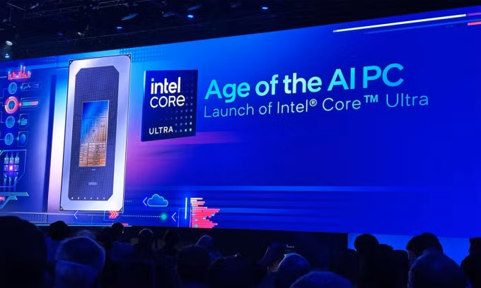 Intel gọi chip Core Ultra là kỷ nguyên của AI PC.