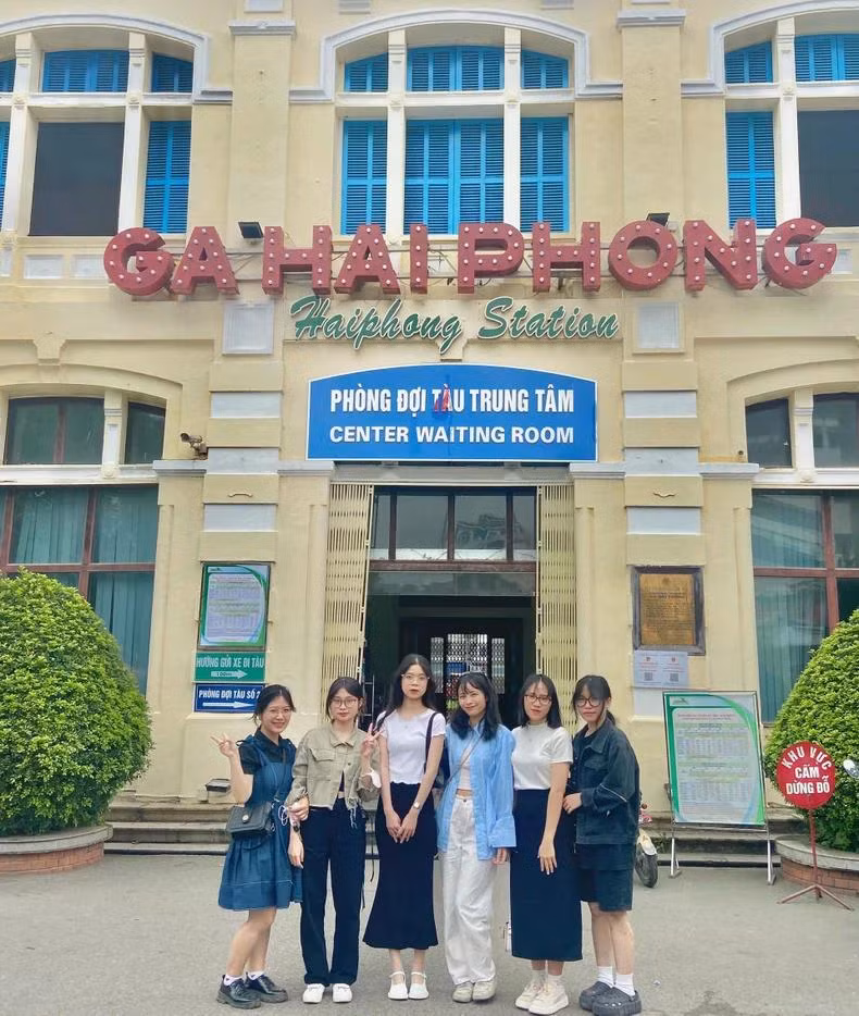 Ga Hải Phòng là một trong những điểm check-in được giới trẻ yêu thích. (Ảnh: HT)