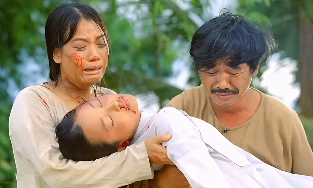 NSND Quốc Khánh với vai Gù trong bộ phim kinh điển.