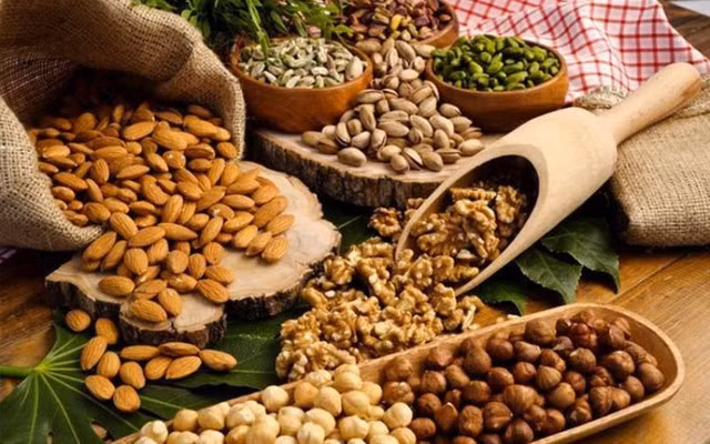 Các loại ngũ cốc nguyên hạt là một phần quan trọng của chế độ ăn uống lành mạnh, đặc biệt đối với người cao tuổi.