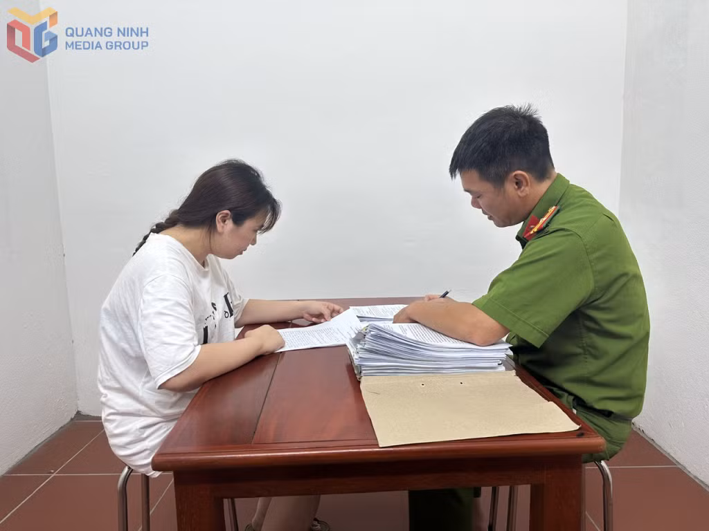 Đối tượng chiếm đoạt tài sản làm hồ sơ du học Hàn Quốc.