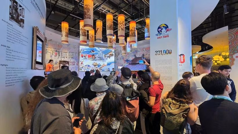Nhà Triển lãm Việt Nam tại Expo 2025 thu hút đông đảo người dân Nhật Bản tham quan. (Ảnh: Cục Hợp tác quốc tế)