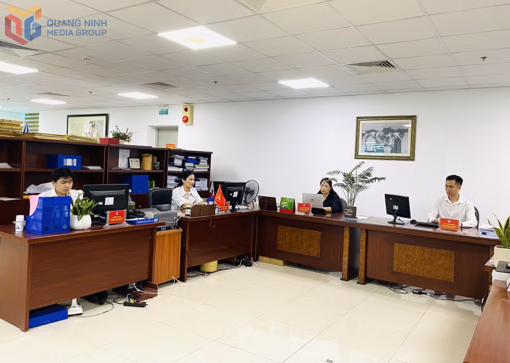Cán bộ Sở KH&amp;CN đảm bảo công việc thông suốt sau sáp nhập.