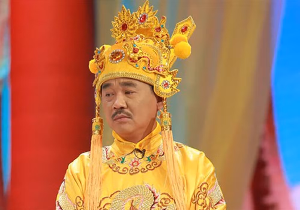 Quốc Khánh trong vai Ngọc Hoàng của "Gặp nhau cuối năm".