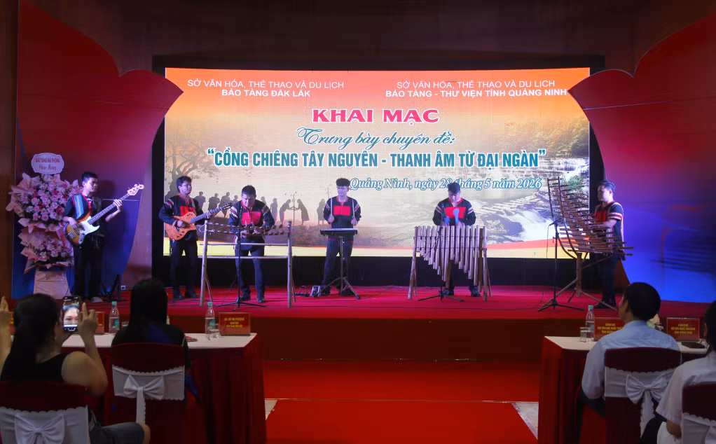 Tiết mục nghệ thuật mang thanh âm của Tây Nguyên đến với đất và người Quảng Ninh.
