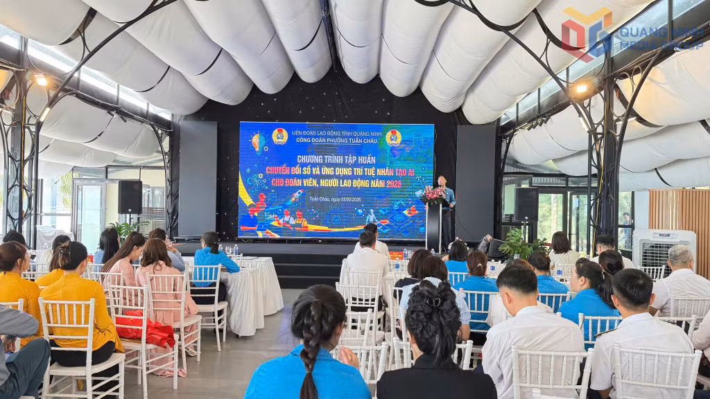Công đoàn phường Tuần Châu tập huấn