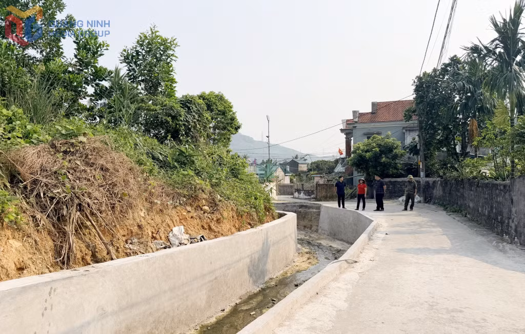 &nbsp;Tuyến mương dân sinh dài 1km tại khu Vàng Danh 6 (phường Vàng Danh) hoàn thành đầu năm 2026 đã giải quyết dứt điểm tình trạng ngập úng kéo dài nhiều năm.