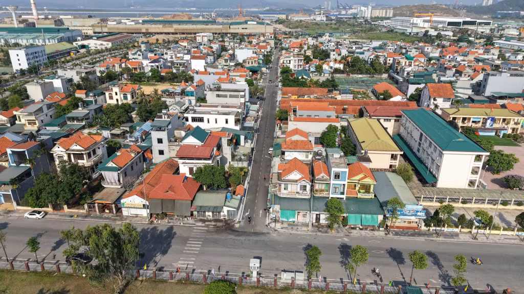 Diện mạo đô thị phường Việt Hưng đang từng ngày đổi thay rõ nét.