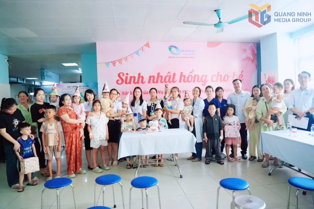 Bệnh viện Bãi Cháy tổ chức chương trình “Sinh nhật hồng cho bé” tại Khoa Nhi trong đầu tháng 5/2026.