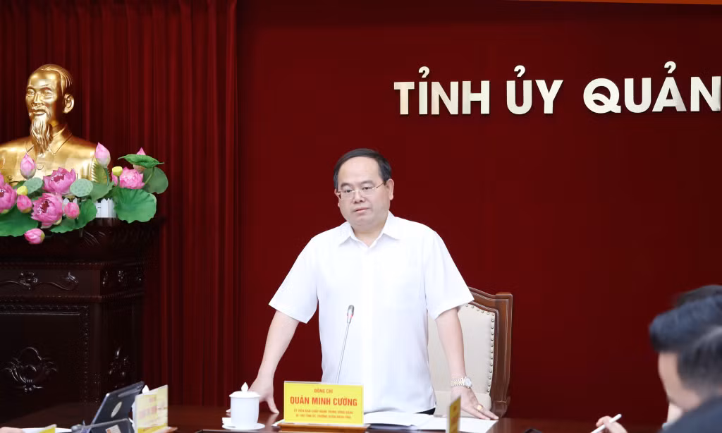 Đồng chí Quản Minh Cường, Ủy viên Trung ương Đảng, Bí thư Tỉnh ủy, Trưởng Đoàn ĐBQH tỉnh, kết luận buổi làm việc.