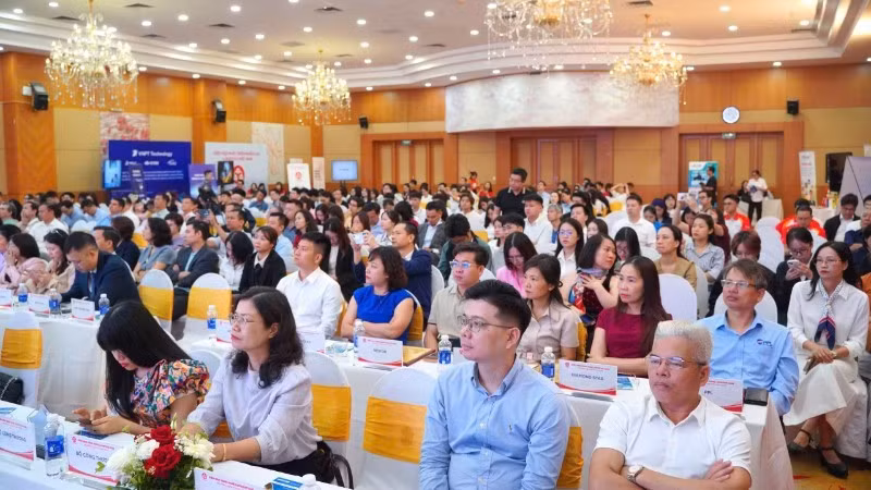 Quang cảnh Diễn đàn Công nghệ Logistics 2026 (LOGTECH 2026).