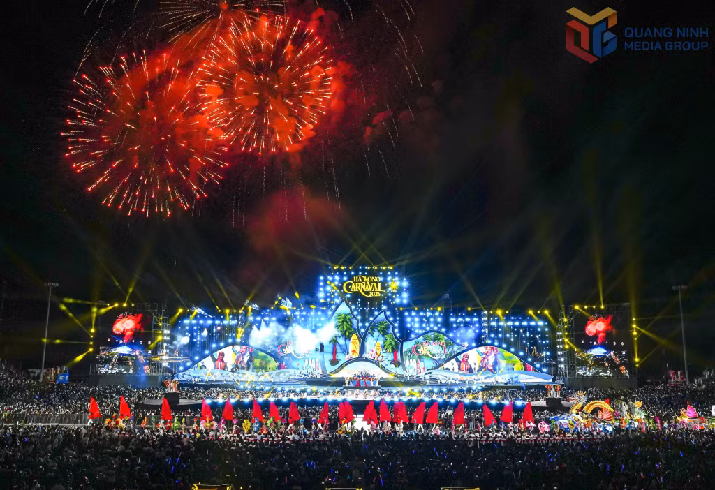 Carnaval Hạ Long 2026 với quy mô hoành tráng, tạo nên sức hút mạnh mẽ cho du lịch Quảng Ninh ngay từ đầu hè.