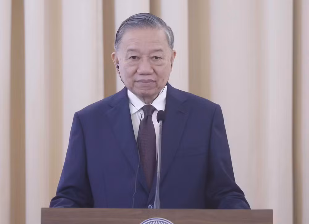 Tổng Bí thư, Chủ tịch nước Tô Lâm tại cuộc gặp gỡ báo chí, thông báo kết quả hội đàm với Thủ tướng Thái Lan Anutin Charnvirakul. (Ảnh: TTXVN)