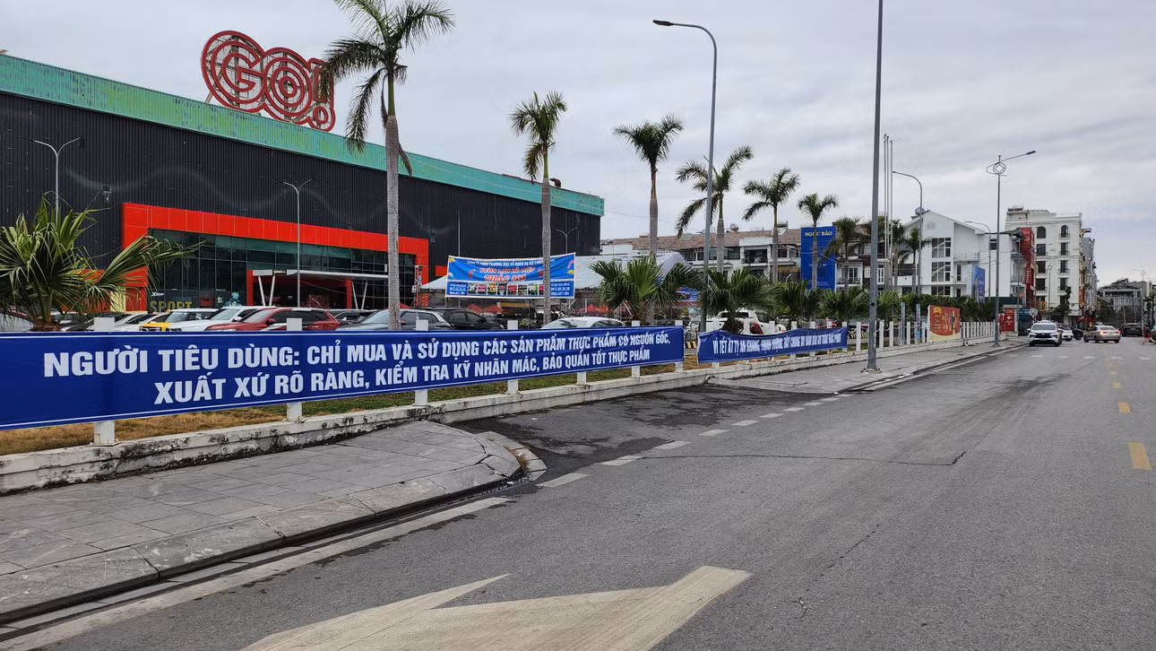 băng rôn tuyên truyền đảm bảo ATTP. 