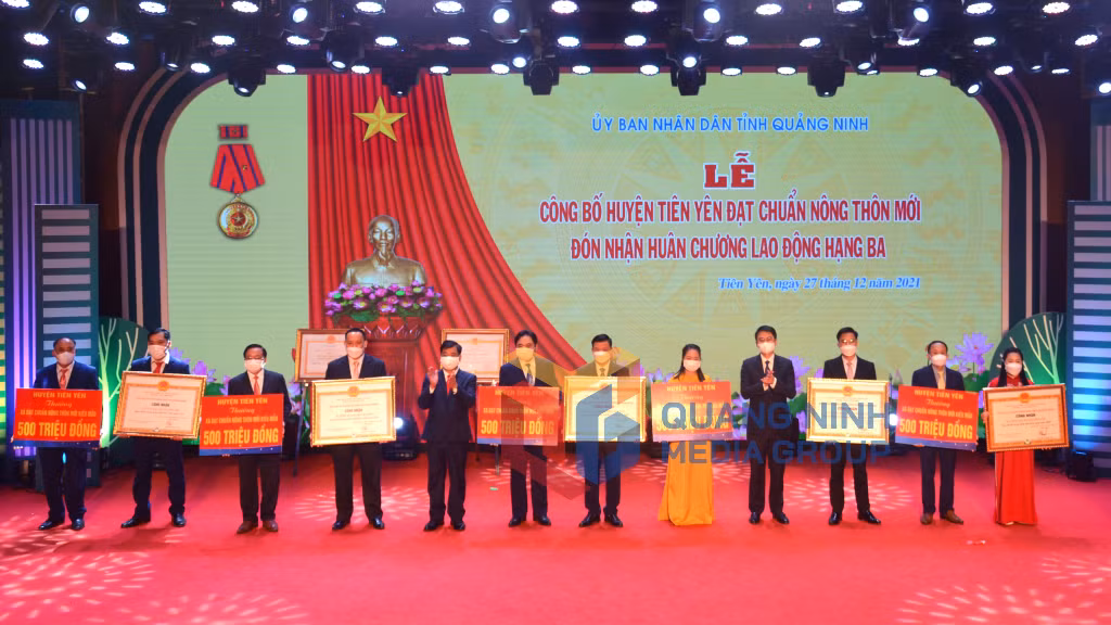 Các xã đạt chuẩn nông thôn mới kiểu mẫu (12-2021). Ảnh: Cao Quỳnh