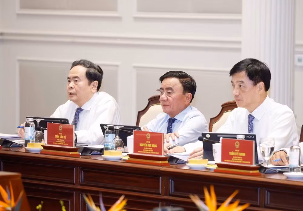 Các đại biểu tham dự Phiên họp thứ nhất Ban Chỉ đạo Trung ương về hoàn thiện thể chế và thực thi pháp luật. Ảnh: TTXVN