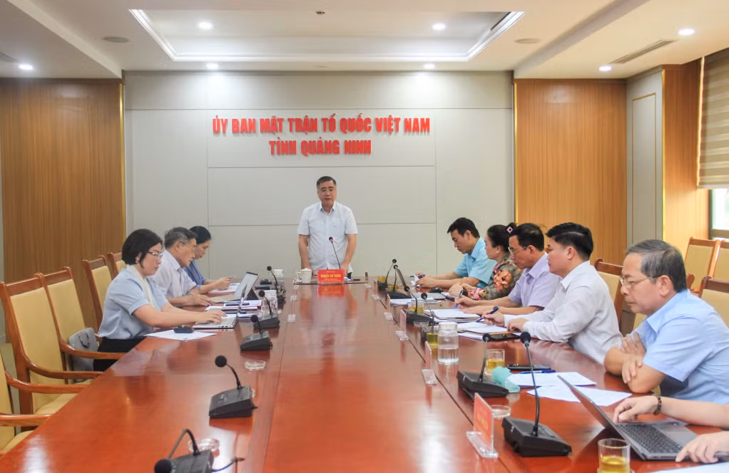 Quang cảnh hội nghị.