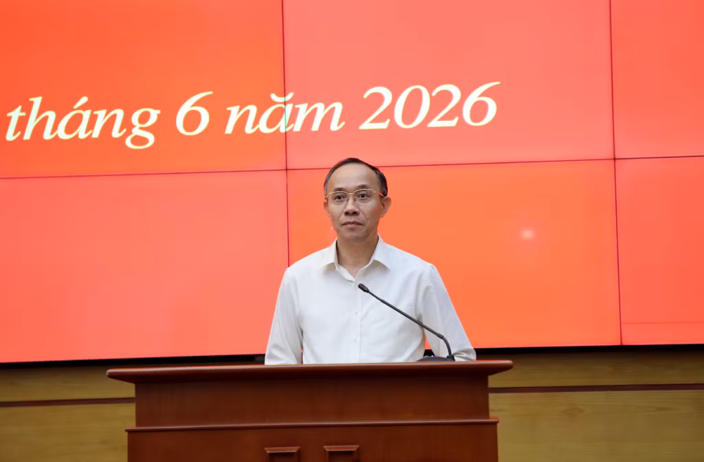 Đồng chí Dương Mạnh Cường, Ủy viên Ban Thường vụ Tỉnh ủy, Trưởng Ban Nội chính Tỉnh ủy, phát biểu nhận nhiệm vụ.