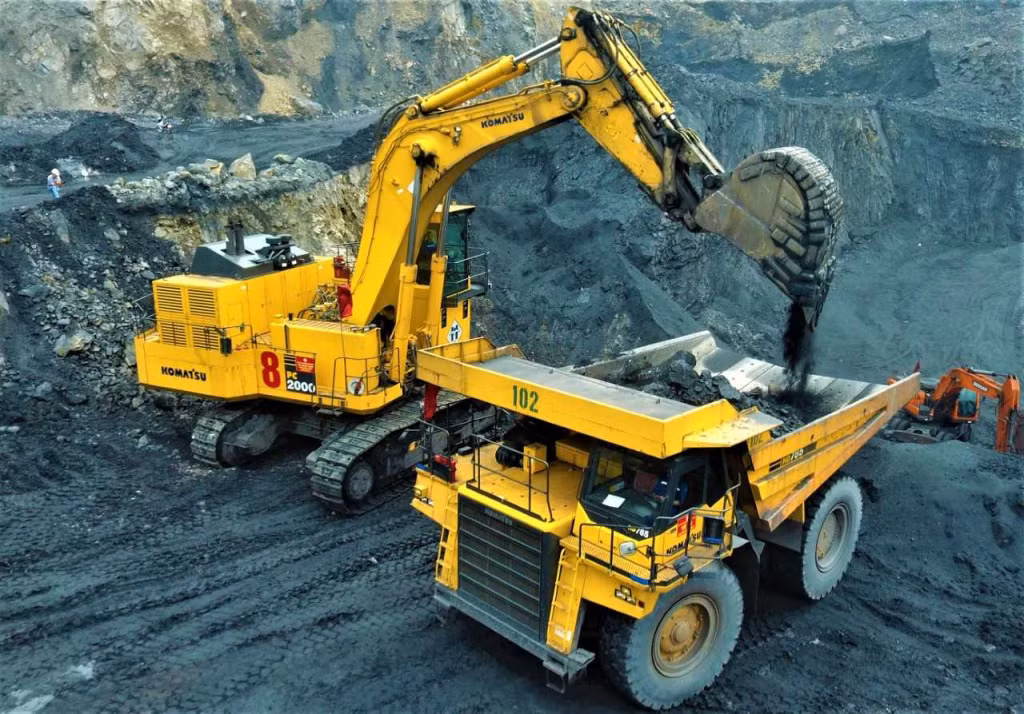 5 tháng đầu năm 2026, giá trị thông quan hàng hóa của TKV qua Chi cục Hải quan khu vực VIII đạt khoảng 15.300 tỷ đồng.