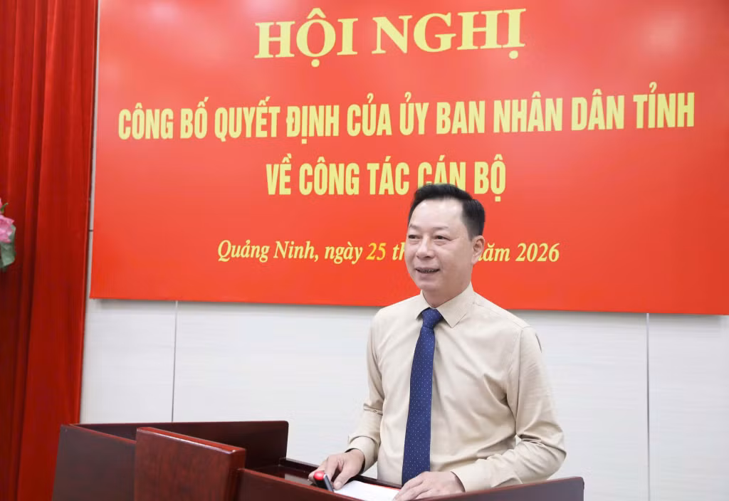 Đồng chí Lê Văn Ánh, Phó Chủ tịch UBND tỉnh, phát biểu giao nhiệm vụ.