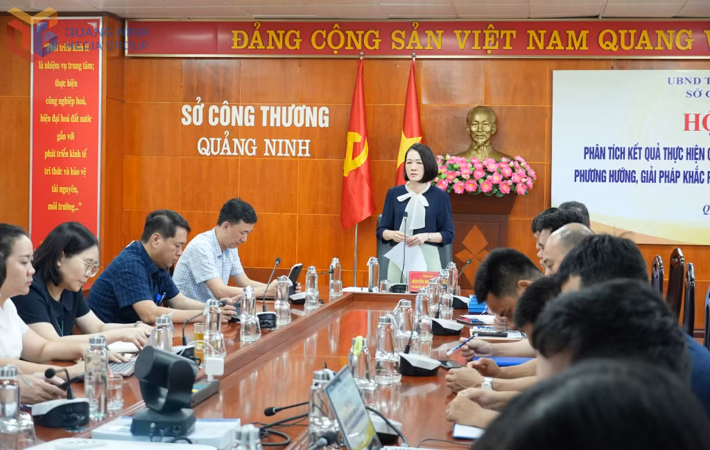 Quang cảnh hội nghị.