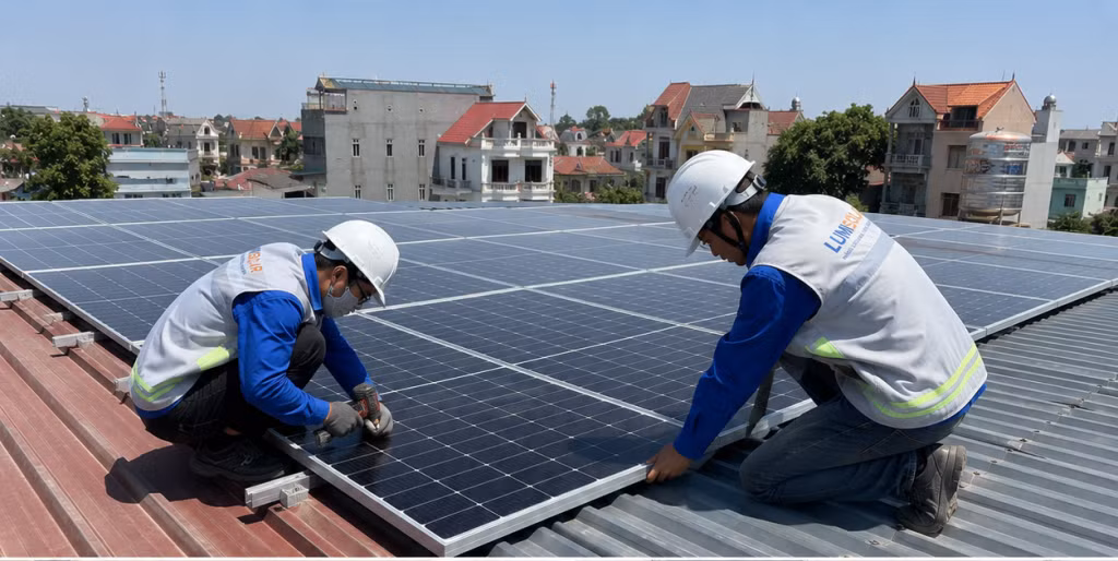 Lắp điện mặt trời tại Hải Phòng: LumiSolar đồng hành cùng hộ gia đình trong xu hướng sử dụng năng lượng xanh ảnh 1 Lắp điện mặt trời tại Hải Phòng: LumiSolar đồng hành cùng hộ gia đình trong xu hướng sử dụng năng lượng xanh ảnh 1
