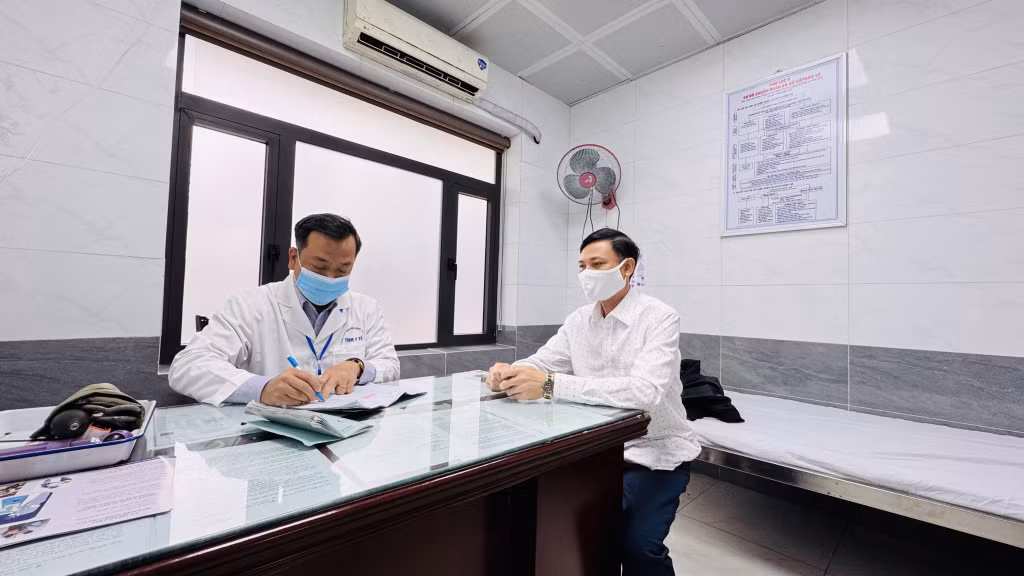 Công ty CP Than Mông Dương duy trì khám sức khỏe định kỳ cho người lao động.