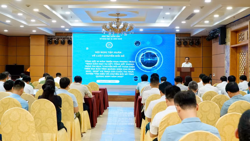 Sở KH&amp;CN tổ chức hội nghị tập huấn tìm hiểu về Luật Chuyển đổi số có hiệu lực từ ngày 1/7/2026.