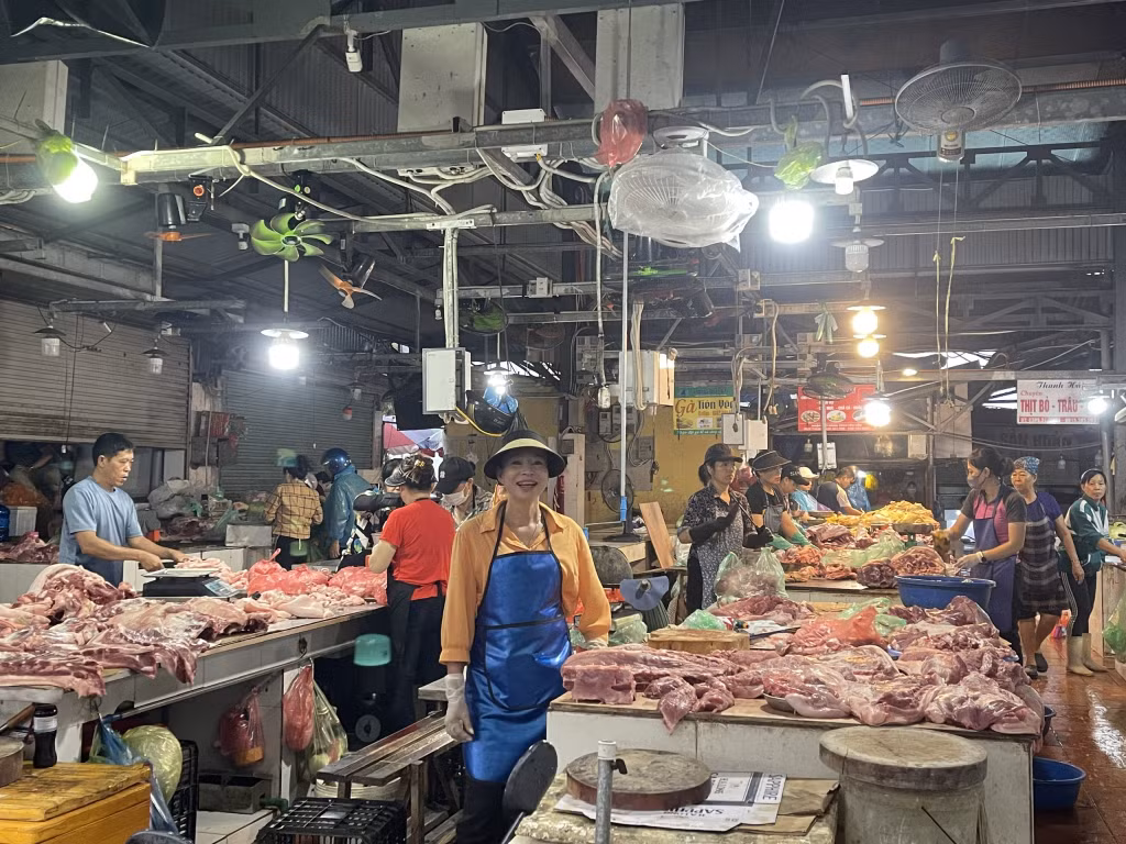 Các mặt hàng lương thực, thực phẩm cơ bản được kiểm soát về chất lượng, giá cả sau bão số 3.
