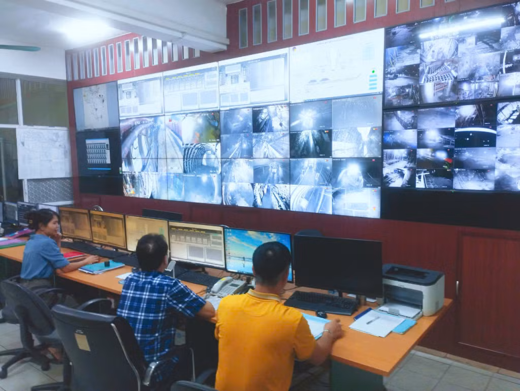 Công ty Than Hạ Long duy trì trực sản xuất 24/24 giờ. (Ảnh Huy Du - CTV)