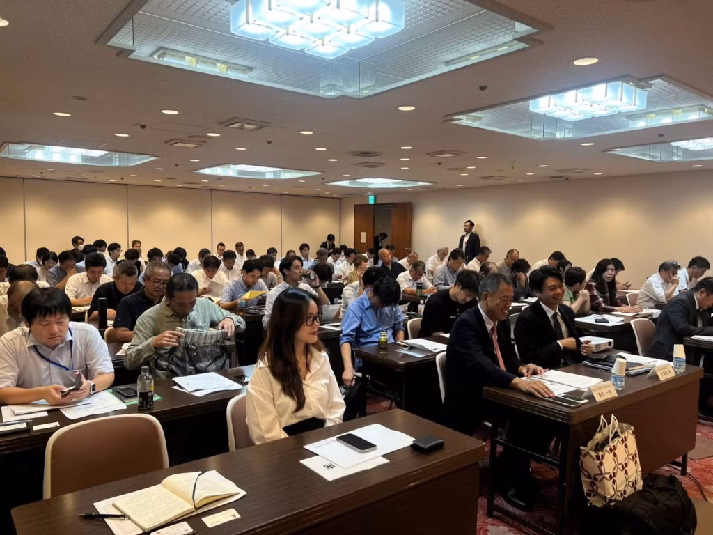 Hội thảo xúc tiến đầu tư tại Osaka (Nhật Bản).