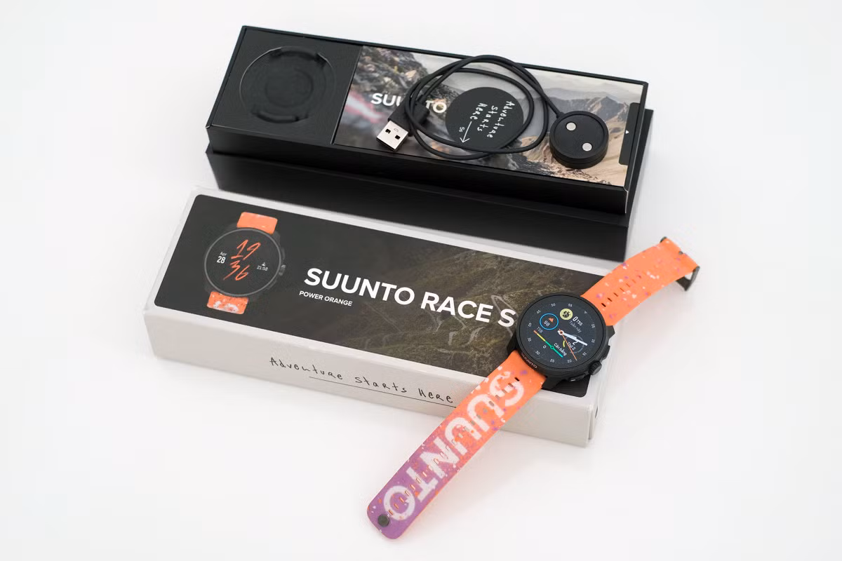 Suunto Race S - đồng hồ thể thao màn hình AMOLED ảnh 2