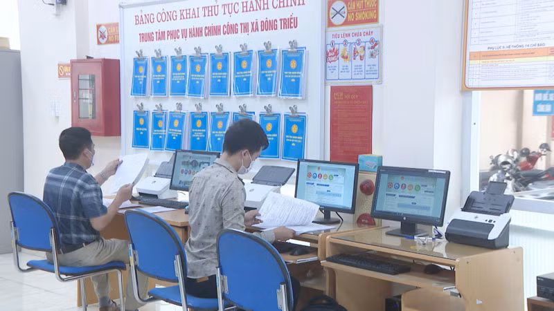 Trung tâm Hành chính công TX Đông Triều trang bị cơ sở vật chất hiện đại, đáp ứng nhu cầu của tổ chức, công dân giải quyết TTHC.