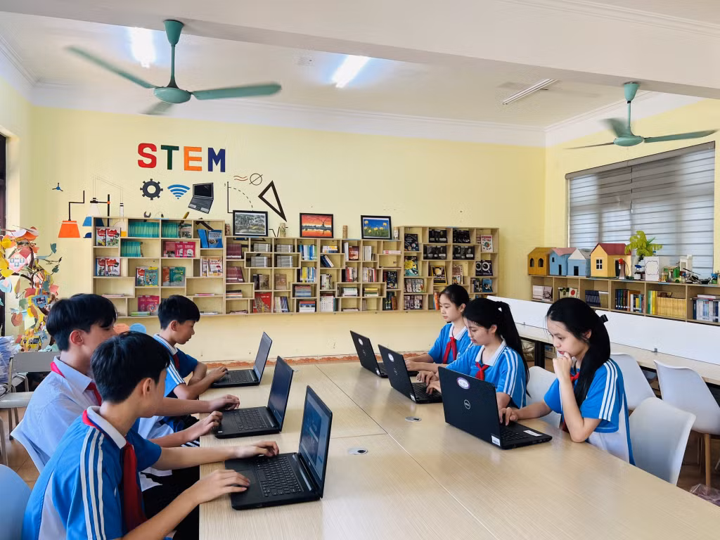 Tiết học stem tại Trường THCS Mạo Khê 2 (TX Đông Triều).