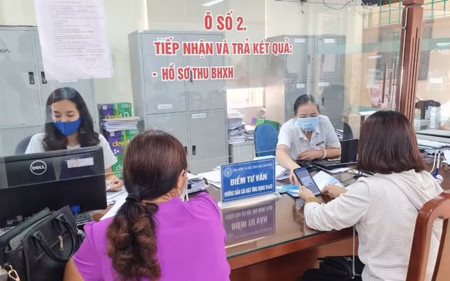 Luật BHXH năm 2024: Khuyến khích người lao động bảo lưu thời gian đóng để hưởng lương hưu